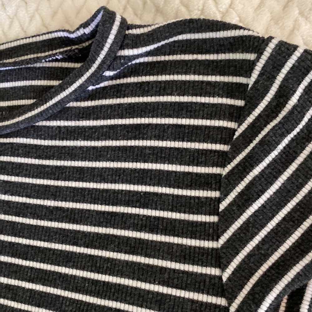 American Eagle Ribbed Top - Picture 2 of 6